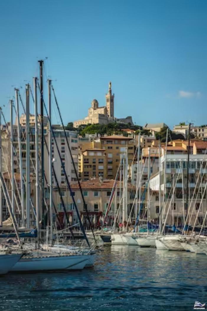 Vue Mer Le Panoramique Vieux-Port De Marseille Exterior photo